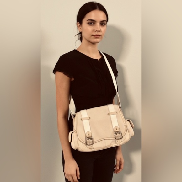 COLE HAAN Amanda Canvas Tan Gold Lizard Embossed Leather Bag Adjustable Strap - Picture 1 of 5